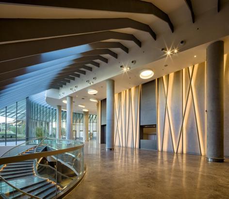 Garanti BBVA'nın teknoloji merkezi tanıtıldı