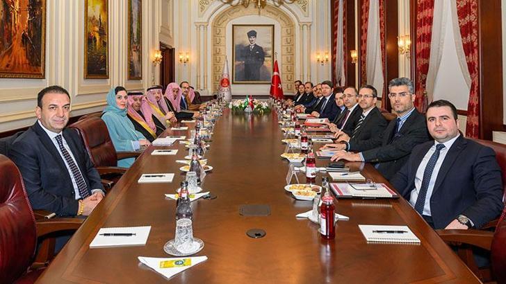 Bakan Tunç, Suudi Arabistan heyetiyle bir araya geldi