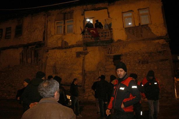 Şehit Karaca'nın babaevinin yeniden inşası için çalışma başladı