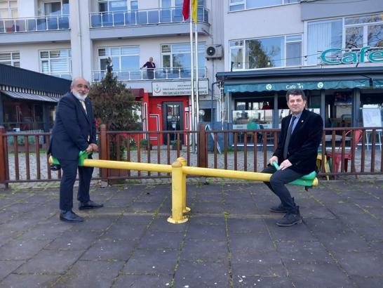 Ordu’da büyükşehir belediye başkan adayları tahterevalliye bindi