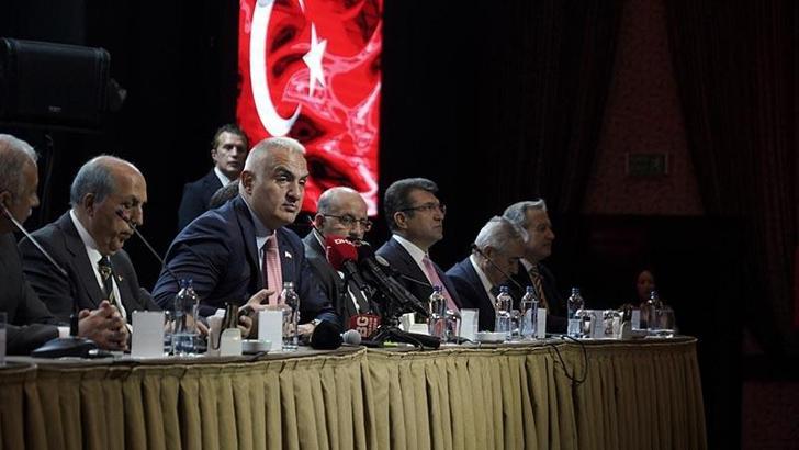 Bakan Ersoy: Yerel yönetim seçimlerinde mutlaka adaylarınızdan turizm master planlarını isteyin