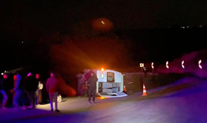 Ankara'da askerlerin taşındığı servis aracı devrildi: 1 yaralı