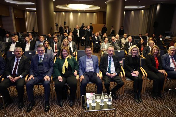 Hamza Dağ: 'Basmane çukuru' sorununu çözen büyükşehir belediye başkanı olarak tarihe geçeceğim