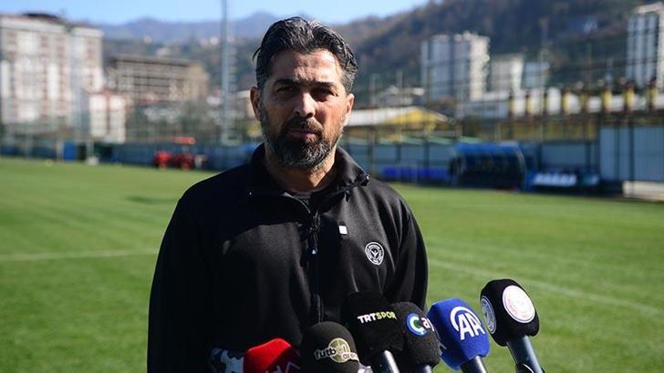 Çaykur Rizespor Teknik Direktörü Palut: Bu negatif periyodu sonlandırmak istiyoruz