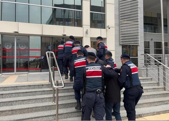 Bulgaristan sınırında 11 göçmen yakalandı, 2 organizatör tutuklandı