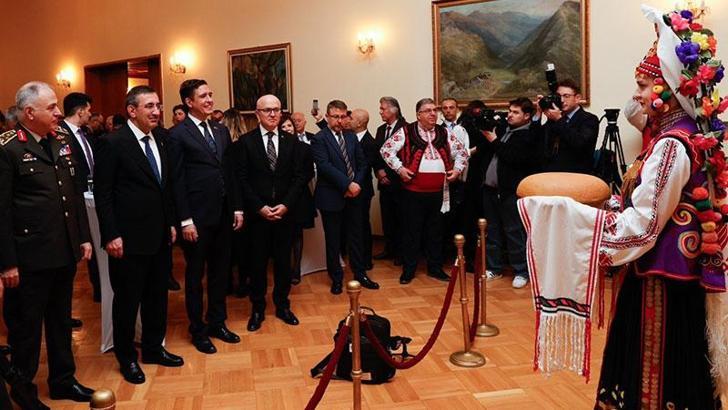 Cumhurbaşkanı Yardımcısı Yılmaz: Türkiye ve Bulgaristan'ın başarıları da sorumlulukları da ortaktır