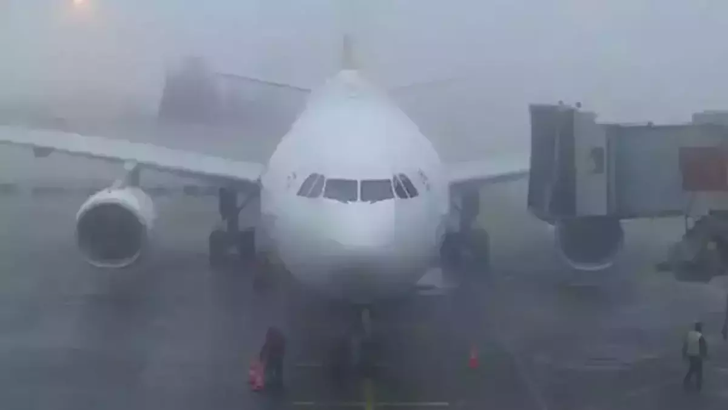 Hava ulaşımına sis engeli