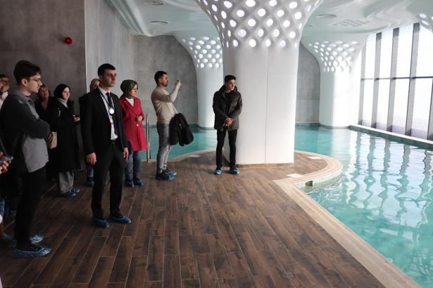 Doruk Hastanesi, BUÜ Mimarlık Fakültesi öğrencilerini ağırladı