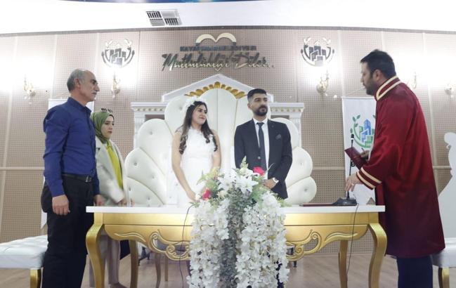 Diyarbakır’da 26 çift, 'evet' demek için 29 Şubat'ı seçti