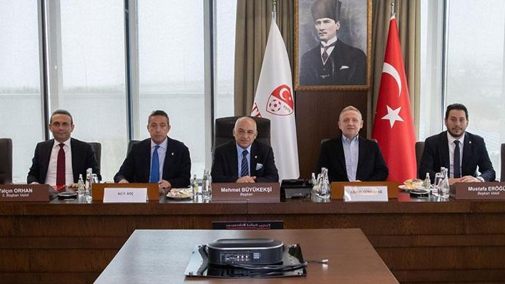 Futbol maçlarının yayın hakları Digiturk'te kalıyor