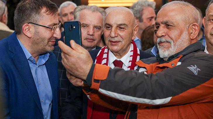 Turgut Altınok: Rakibim bütün mesaisini cumhurbaşkanı adaylığına harcadı