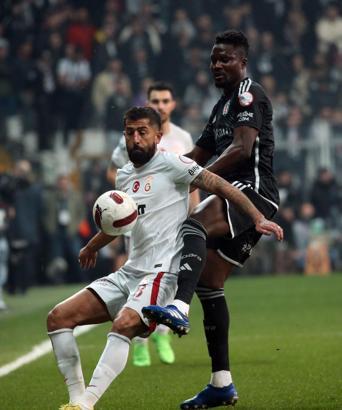 Beşiktaş - Galatasaray: 0-1 (İlk Yarı)