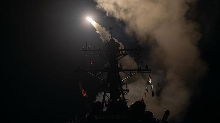 CENTCOM: Aden Körfezi’nde ticari gemi vuruldu