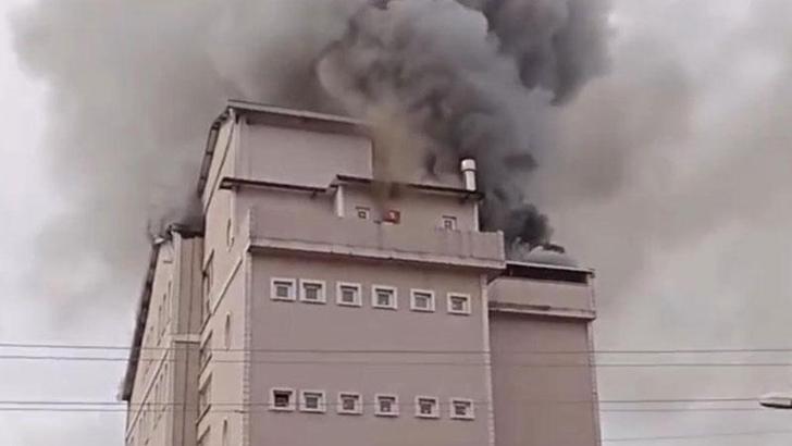 Öğrenci yurdunda çıkan yangın söndürüldü