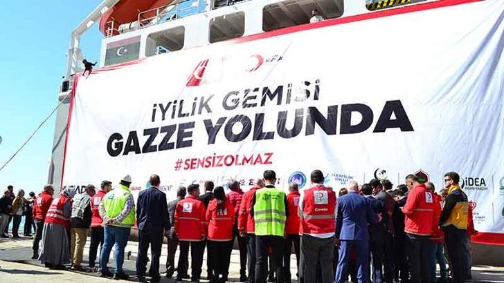 Mersin'den Gazze'ye insani yardım gemisi yola çıktı