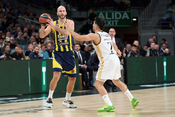 Real Madrid - Fenerbahçe Beko: 79-89