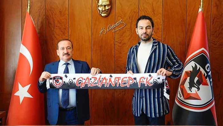 Gaziantep FK, Selçuk İnan ile 1.5 yıllık sözleşme imzaladı