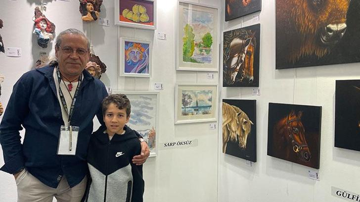 Sanat fuarının en küçük ressamı