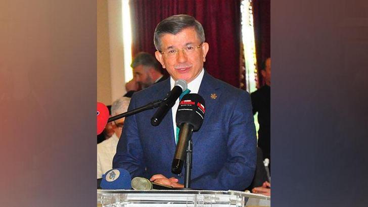 Davutoğlu: Parti değiştirmek haşa din, inanç değiştirmek değildir