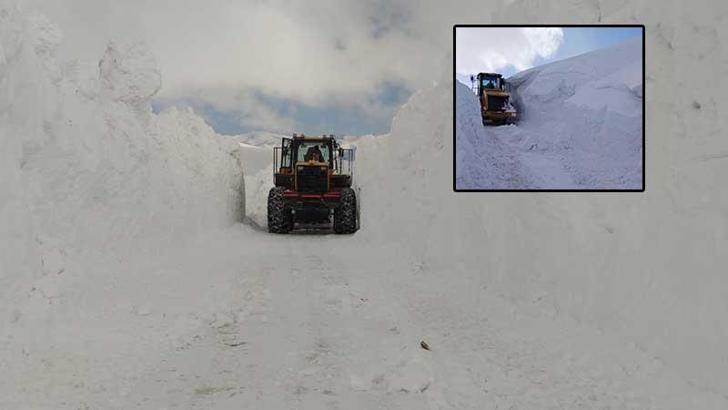 Van'da çığdan kapanan yol, yeniden ulaşıma açıldı