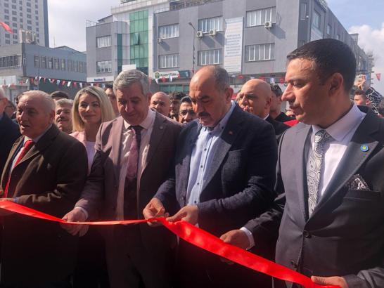 İYİ Parti, Esenyurt’ta Seçim Koordinasyon Merkezi açtı