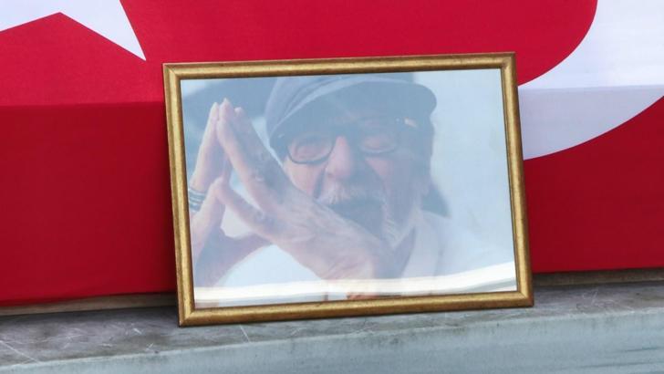 İstanbul - Usta oyuncu Kayhan Yıldızoğlu son yolculuğuna uğurlandı