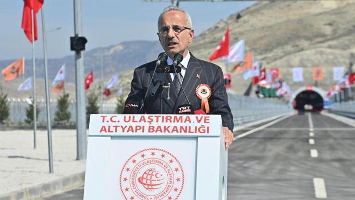 Bakan Uraloğlu: Ankara- İstanbul Süper Hızlı Tren Projesi başladı