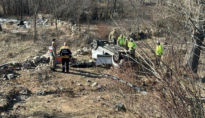 Gümüşhane’de şarampole yuvarlanan cip sürücüsü öldü