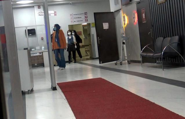 İstanbul- Avcılar Murat Kölük Devlet Hastanesi'nin acil servisi 'izole hastalar' nedeniyle kapatıldı