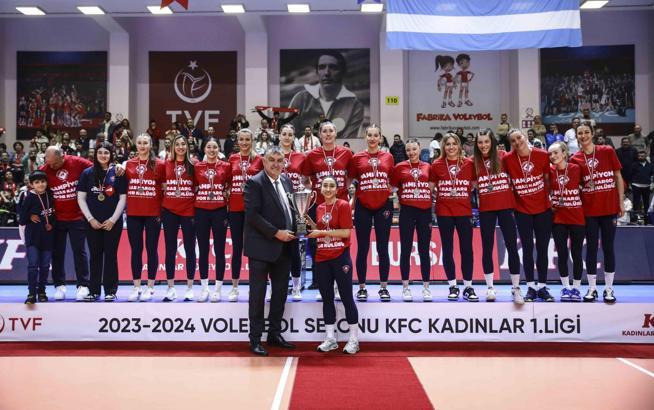 Voleybolda Sultanlar Ligi’ne yükselen takımlar belli oldu