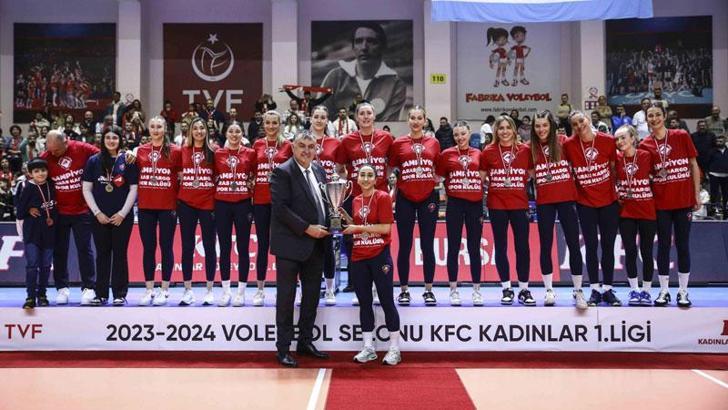 Voleybolda Sultanlar Ligi’ne yükselen takımlar belli oldu