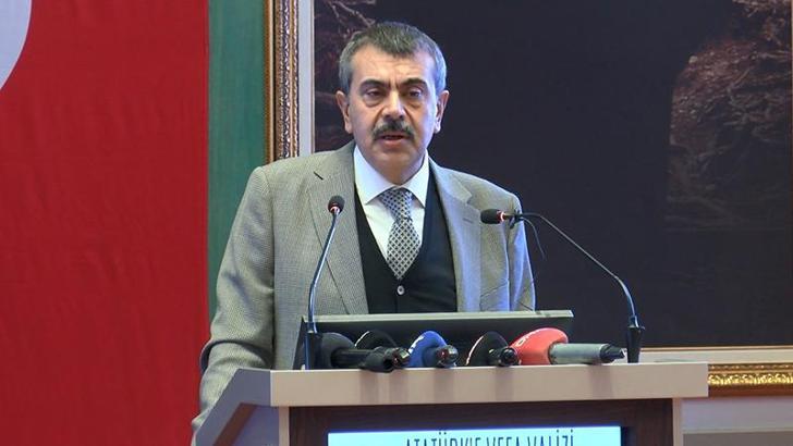 Bakan Tekin: Vatanımıza sahip çıkacak nesiller yetiştirmeyi önceliyoruz