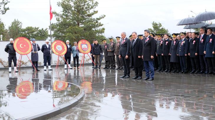 Bingöl’de Çanakkale şehitleri anıldı