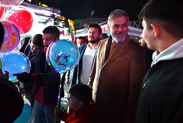 Yeniden Refah Partisi, Çanakkale şehitleri anısına üzüm hoşafı ve yarma çorbası dağıttı