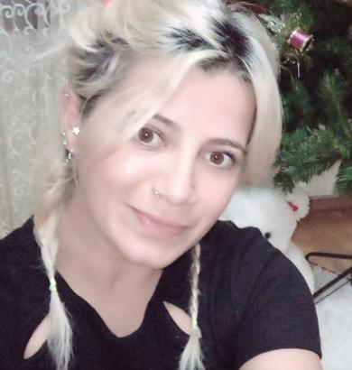 Eşini boğazını keserek öldürüp, oğlunu yaraladı, intihara kalkıştı