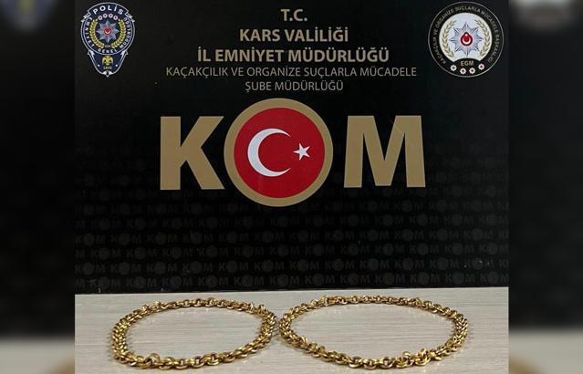 Kars'ta 1 milyon 750 bin TL değerinde gümrük kaçağı 2 altın kolye ele geçirildi