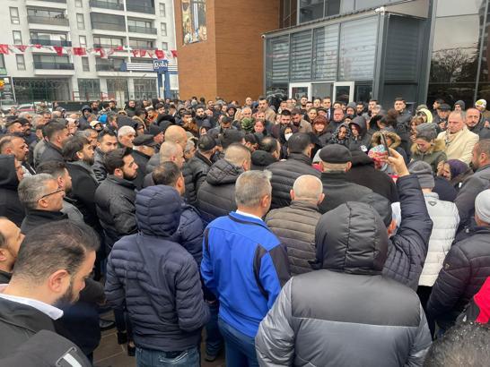 Kazada hayatını kaybeden sanatçı Metin Çelik, son yolculuğuna uğurlandı