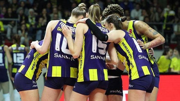 Kadınlar Kupa Voley’de ilk finalist Fenerbahçe Opet