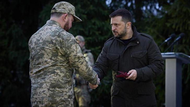 Zelenski, Ukrayna’daki Müslüman toplumuyla iftara katıldı