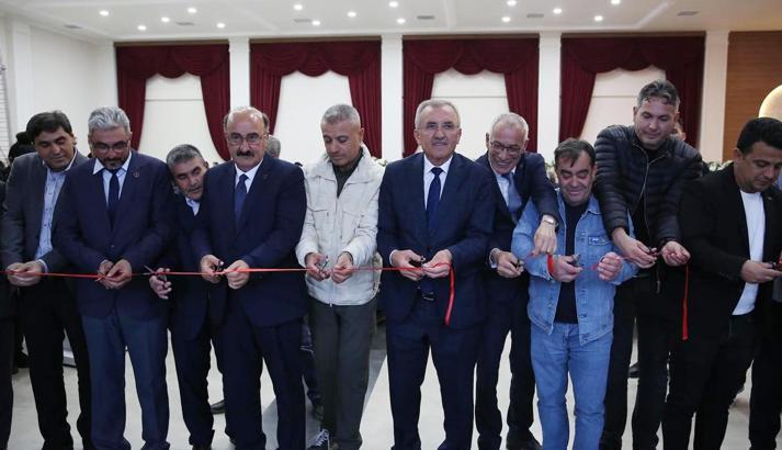 Kadriye'ye düğün ve konferans salonu