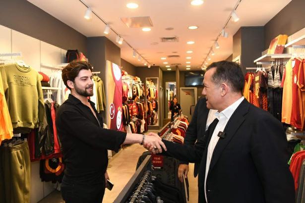 Başkan Özyiğit: Gelincik Tepesi’nde seyir terası oluşturacağız