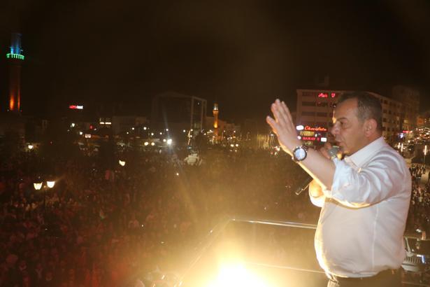 Bolu'da CHP'li Özcan başkan seçildi; 4 ilçeyi AK Parti, 4 ilçeyi de CHP kazandı