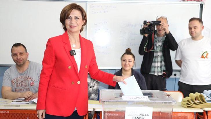 Eskişehir'de CHP'li Ünlüce başkan seçildi; ilçelerin 8'ini CHP, 4'ünü AK Parti, 1'er belediyeyi de DSP ve BBP kazandı