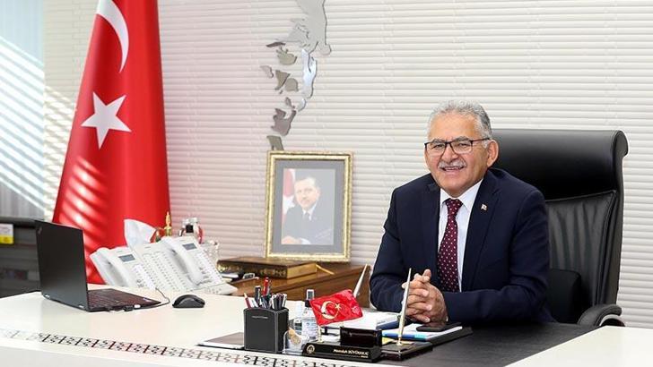 Kayseri'de AK Parti'li Büyükkılıç başkan seçildi; 7 ilçeyi AK Parti, 3 ilçeyi MHP, 2 ilçeyi CHP, 1 ilçeyi İYİ Parti kazandı