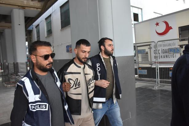 13 gündür aranan kuyumcu cinayeti şüphelisi bekçilerin uygulamasında yakalandı; kadın kimliği verdi (2)