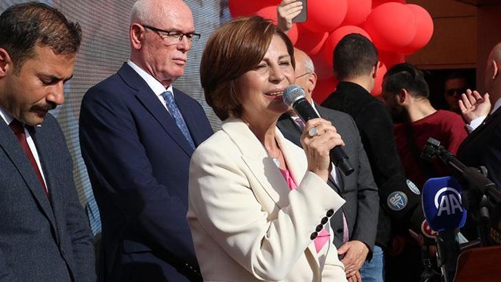 Eskişehir’in ilk kadın başkanı Ünlüce, görevine başladı