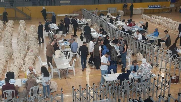 Gaziosmanpaşa'da yeniden oy sayımı sona erdi; Hakan Bahçetepe 848 farkla kazandı