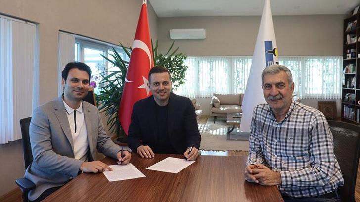 Nesibe Aydın Basketbol Takımı Baş Antrenörlüğüne Efe Güven getirildi