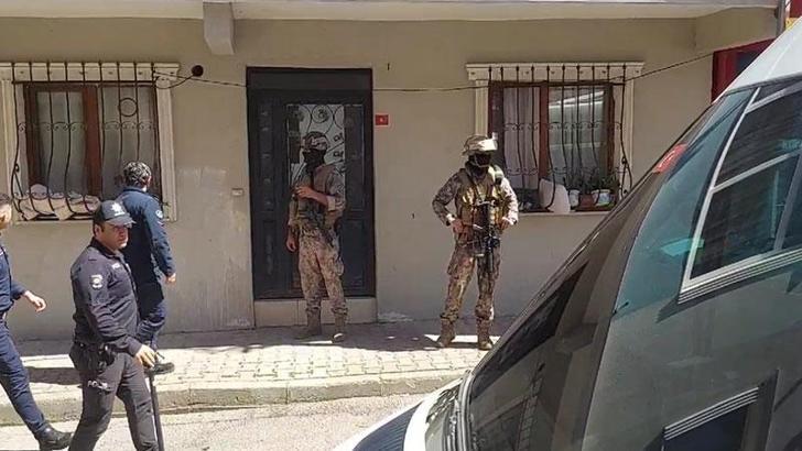 Sultanbeyli'de hareketli dakikalar; Özel Harekat polisleri müdahale etti