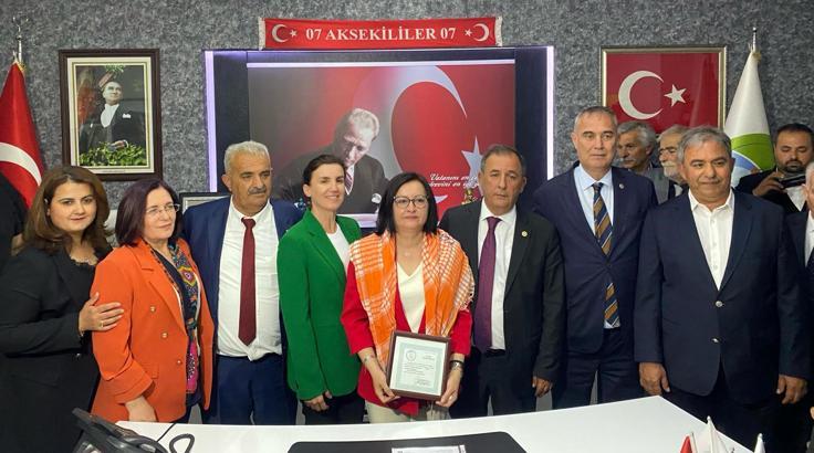 Akseki'de Başkan Akca göreve başladı